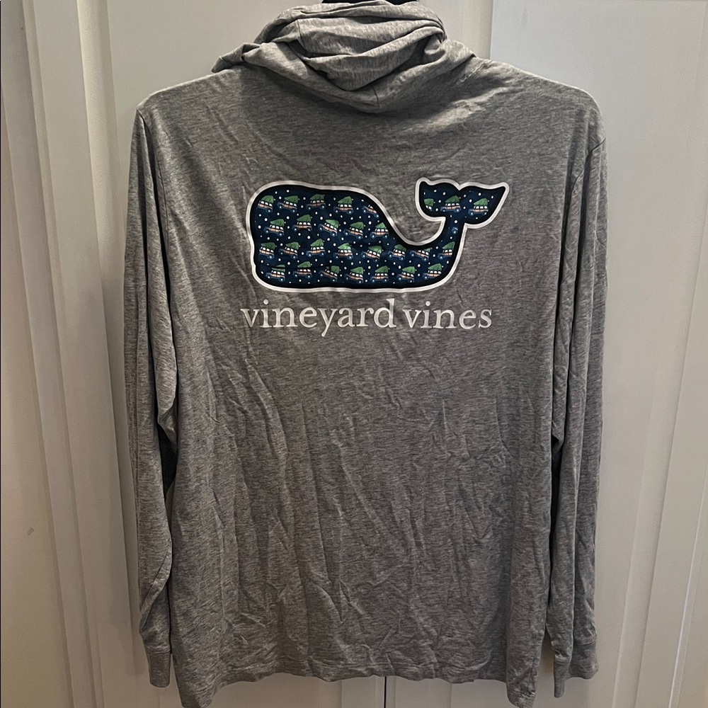 Vineyard Vines Men's Gray Heather Woody & Tree Whale Graphic Hooded T-Shirt